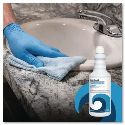 Outlet 32 oz Creme Deodorizing Cleanser - Mint Scent (12/Carton) Cleaning & Janitorial Supplies