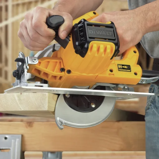 Hot 7-1/4 in. Lightweight Circular Saw Kit - DWE575 Scroll Saws