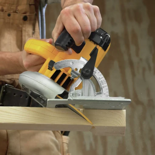 Hot 7-1/4 in. Lightweight Circular Saw Kit - DWE575 Scroll Saws