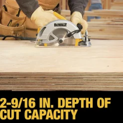 Hot 7-1/4 in. Lightweight Circular Saw Kit - DWE575 Scroll Saws