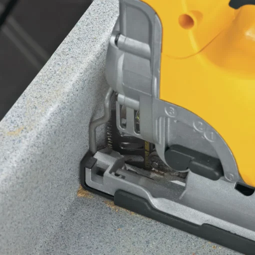 Discount 1 in. Variable Speed Top-Handle Jigsaw Kit - DW331K Scroll Saws