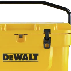 Discount 25 Quart Roto-Molded Insulated Lunch Box Cooler Coolers & Tumblers