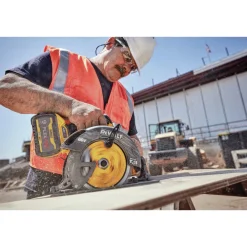 Outlet 60V MAX FLEXVOLT Brushless 7-1/4 in. Cordless Circular Saw with Electric Brake (Tool Only) - DCS578B Scroll Saws