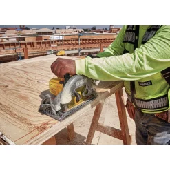 60V MAX FLEXVOLTBrushless Lithium-Ion 7-1/4 in. Cordless Worm Drive Style Saw (Tool Only) Circular Saws|Scroll Saws