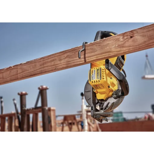 60V MAX FLEXVOLTBrushless Lithium-Ion 7-1/4 in. Cordless Worm Drive Style Saw (Tool Only) Circular Saws|Scroll Saws
