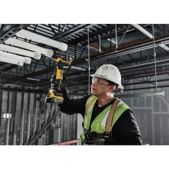 Best 20V MAX XR Brushless Lithium-Ion 1-1/2 in. Cordless PEX Expander (Tool Only) Expansion Tools