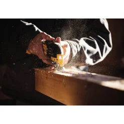 Sale 20V MAX XR Brushless Lithium-Ion 3-Speed Cordless Oscillating Tool (Tool Only) Multi Tools