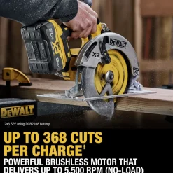 Factory Reconditioned 20V MAX XR Lithium-Ion Brushless 7-1/4 in. Cordless Circular Saw Kit with POWERPACK (8 Ah) Circular Saws|Scroll Saws