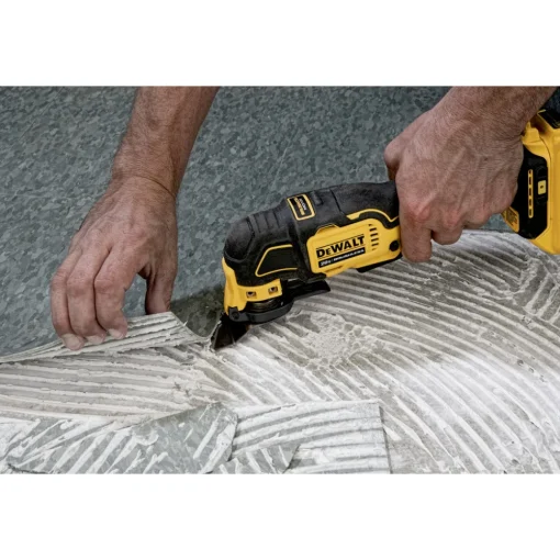 Online Factory Reconditioned 20V MAX ATOMIC Brushless Oscillating Multi-Tool (Tool Only) Multi Tools