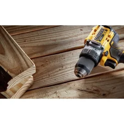 Discount Factory Reconditioned 20V MAX XR Brushless Lithium-Ion 1/2 in. Cordless Drill Driver Kit with 2 Batteries (1.7 Ah/2 Ah) Drill Drivers