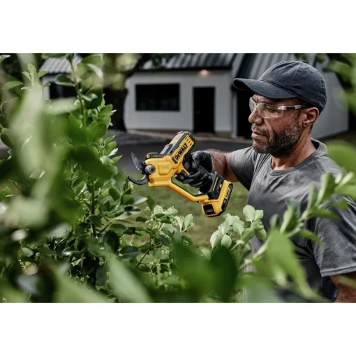 Clearance Factory Reconditioned 20V MAX Lithium-Ion 1-1/2 in. Cordless Pruner (Tool Only) Hedge Trimmers
