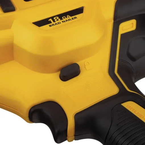 Outlet Factory Reconditioned 20V MAX XR 18 Gauge Cordless Brad Nailer Kit (2 Ah) Nailers & Staplers