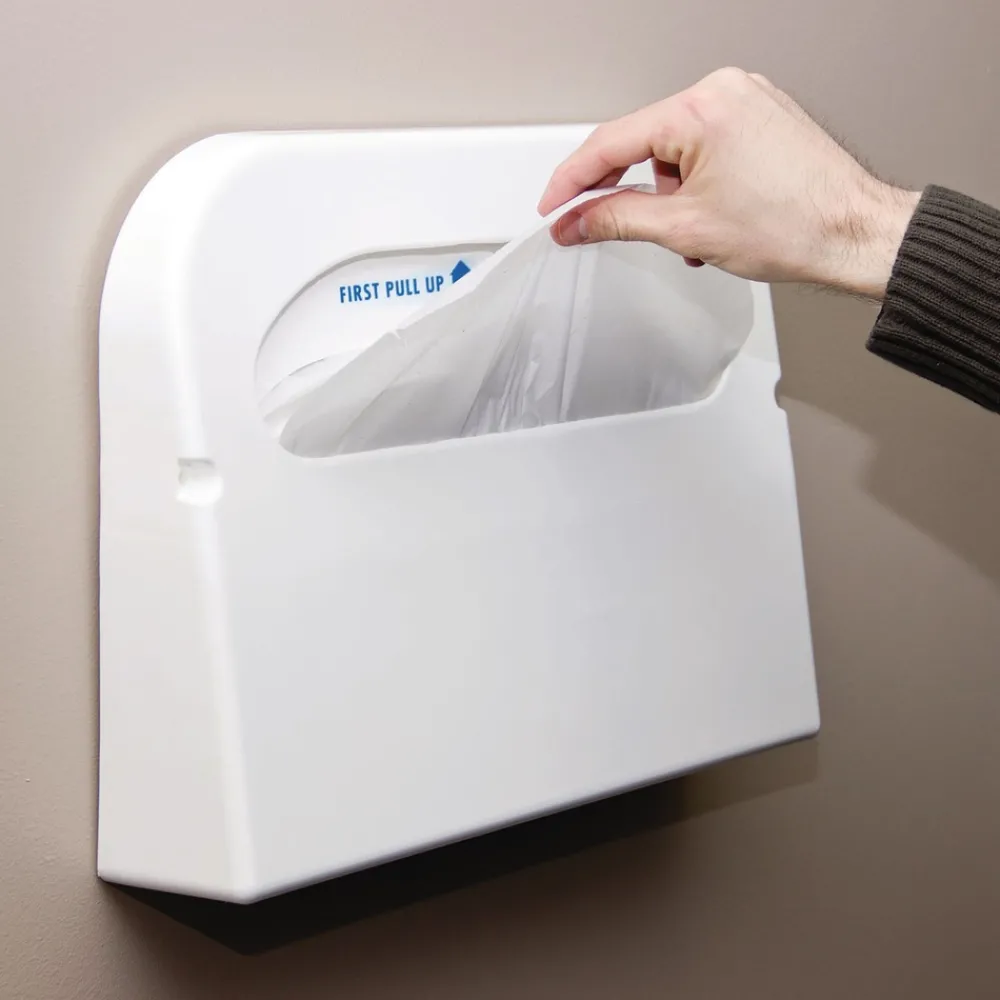 New Health Gards 14.25 in. x 16.5 in. Toilet Seat Covers - White (5000/Carton) Cleaning & Janitorial Supplies