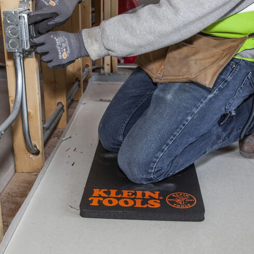 Discount Tradesman Pro Standard Kneeling Pad Fall Protection