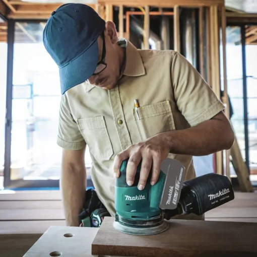 18V LXT Lithium-Ion 5 in. Cordless Random Orbit Sander and 2 Batteries with Rapid Optimum Charger Bundle (4 Ah) Sanders & Polishers