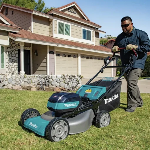 New 40V MAX XGT Brushless Lithium-Ion 21 in. Cordless Self-Propelled Commercial Lawn Mower Kit with 2 Batteries (4 Ah) Lawn Mowers