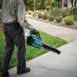 Discount 40V max XGT Brushless Lithium-Ion Cordless Blower (Tool Only) Leaf Blowers