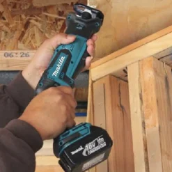 Clearance XRJ01Z 18V LXT Lithium-Ion Compact Recipro Saw (Tool Only) Scroll Saws