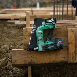 New NR3675DDM 36V MultiVolt Lithium-Ion Cordless Forming Nailer Kit (2.5 Ah/5 Ah) Nailers & Staplers