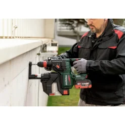 KH 18 LTX BL 28 Q SET ISA 18V Brushless Lithium-Ion 1-1/8 in. SDS-Plus Cordless Combination Hammer (Tool Only) Combo Kits