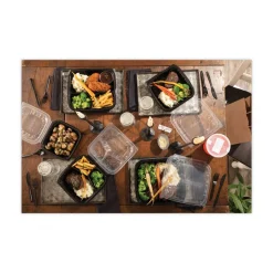 Clearance DC858100B000 38 oz 8.5 x 8.5 x 3 EarthChoice Vented Dual Color Microwavable Plastic Hinged Lid Container - Black/Clear (150/Carton) Tabletop And Serveware