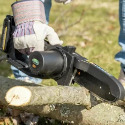 Hot 20V Lithium-Ion 6 in. Cordless Hacket Chainsaw Kit (2 Ah) Chainsaws