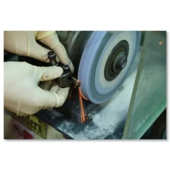 Latex Powdered Gloves - Medium Cream (100/Box) Cleaning & Janitorial Supplies