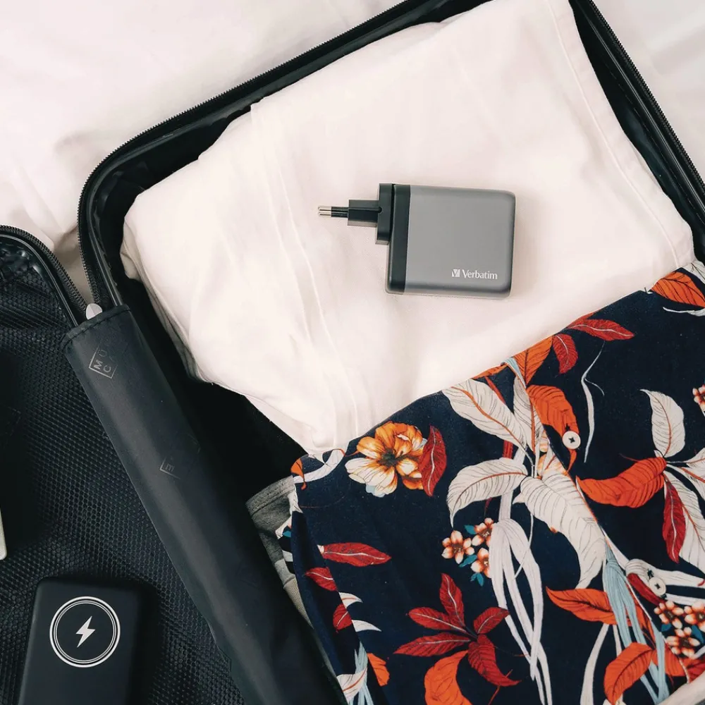 Sale 140 W 4-Port GaN Wall Charger - Black/Gray Office Electronics & Batteries