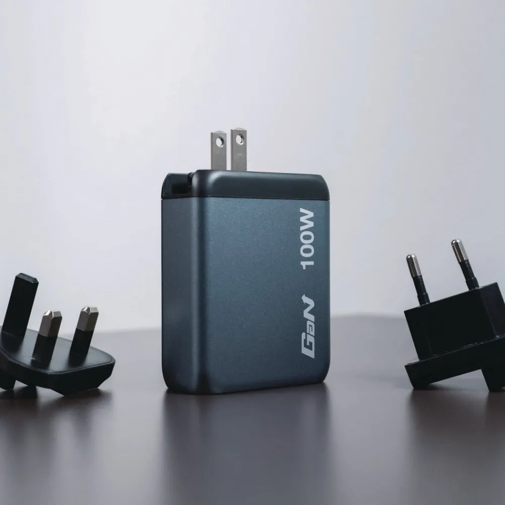 Sale 140 W 4-Port GaN Wall Charger - Black/Gray Office Electronics & Batteries