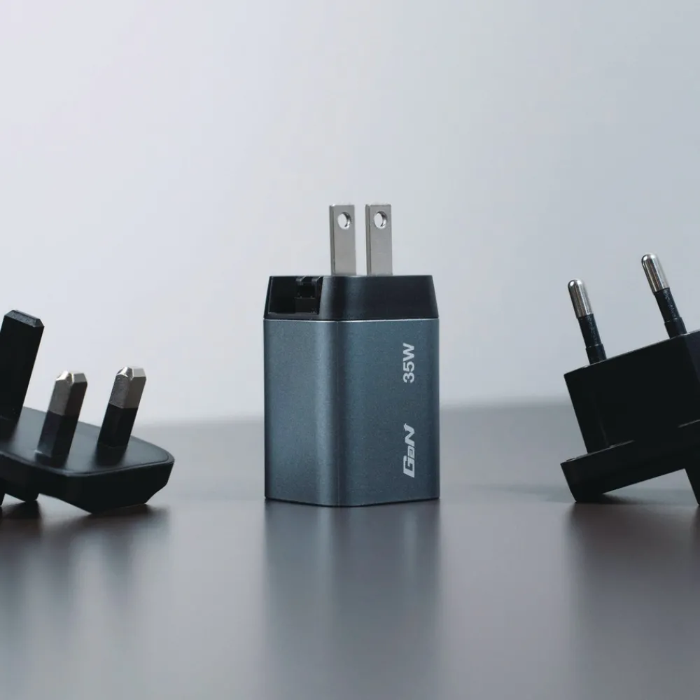 35 Watts 2-Port GaN Wall Charger - Black/Gray Office Electronics & Batteries